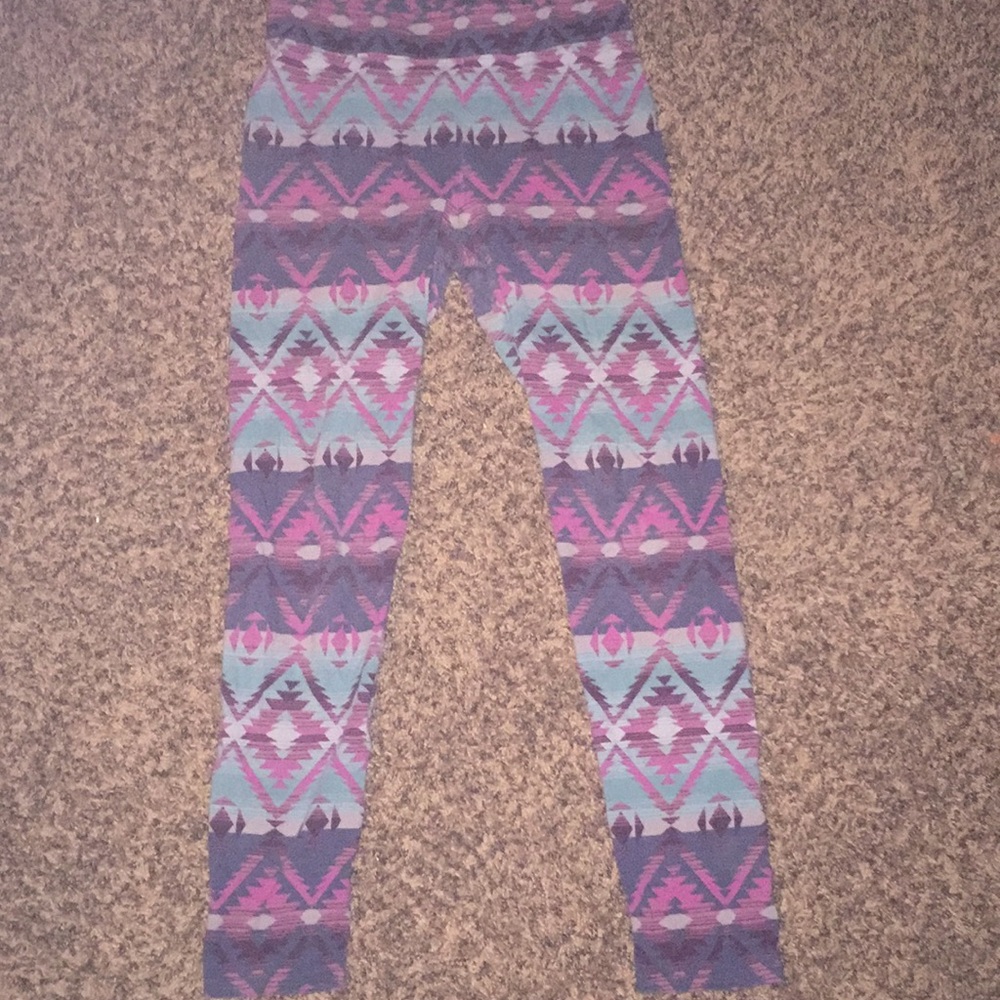American Eagle Tribal leggings
